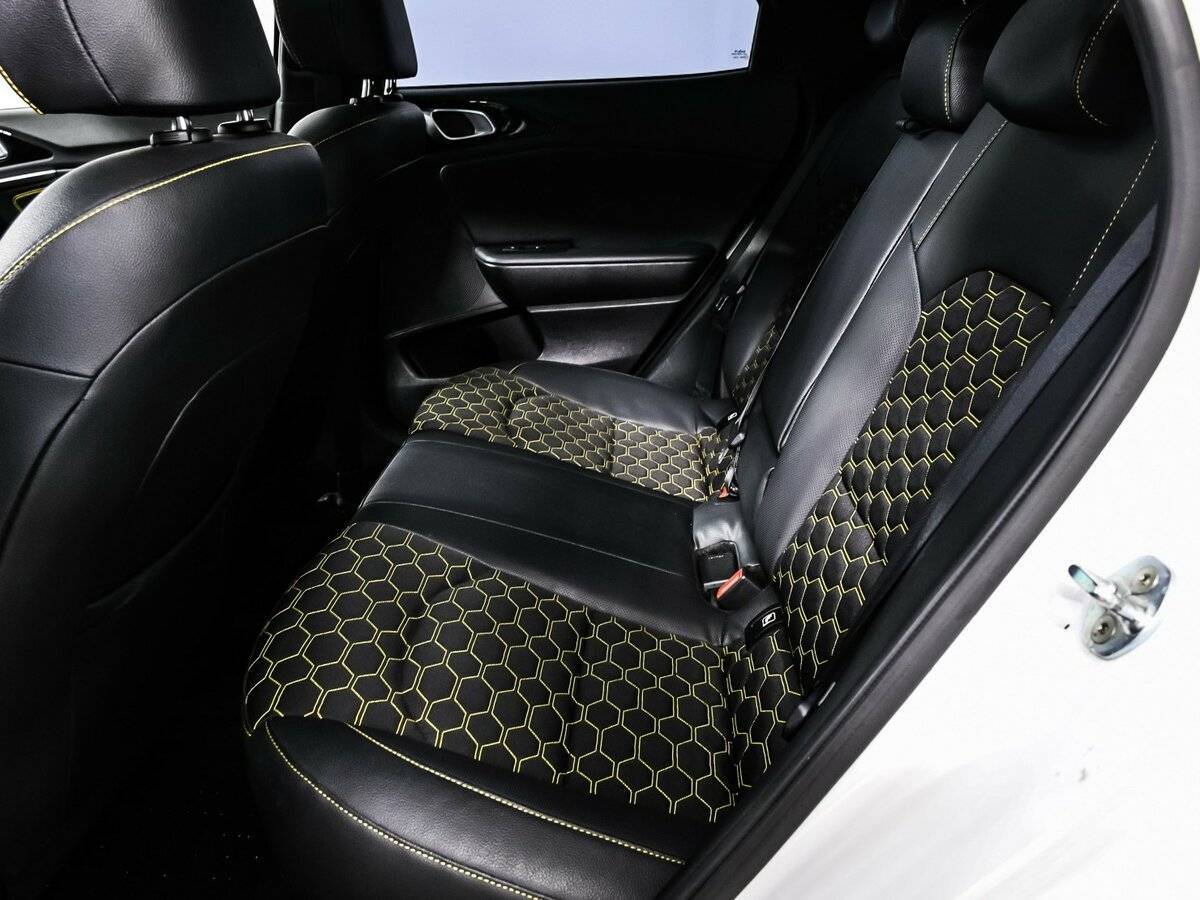 Kia XCeed 2021 года с пробегом. Фото: #13