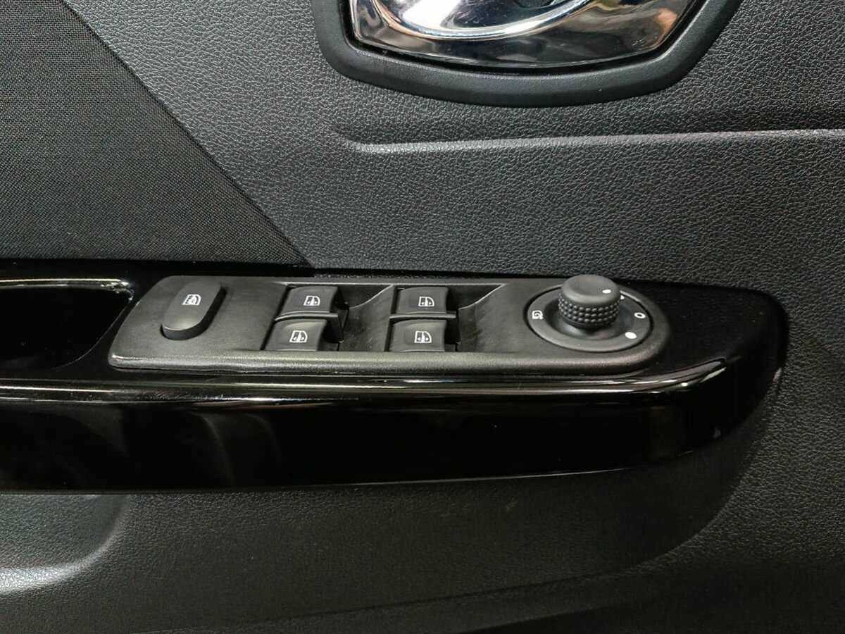 Renault Kaptur 2016 года с пробегом. Фото: #14