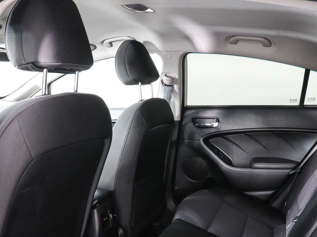 Kia Cerato 2013 года с пробегом. Фото: #11