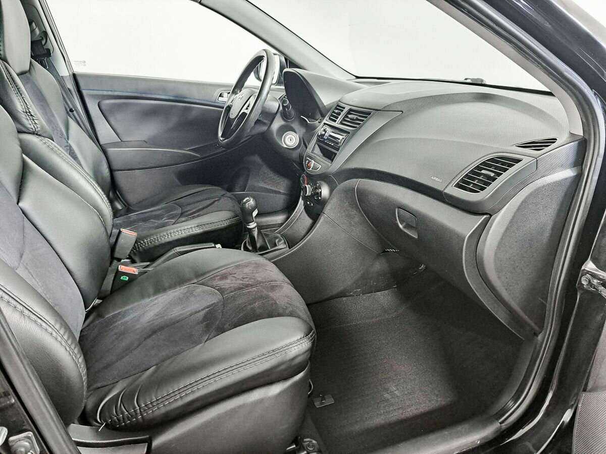 Hyundai Solaris 2012 года с пробегом. Фото: #6