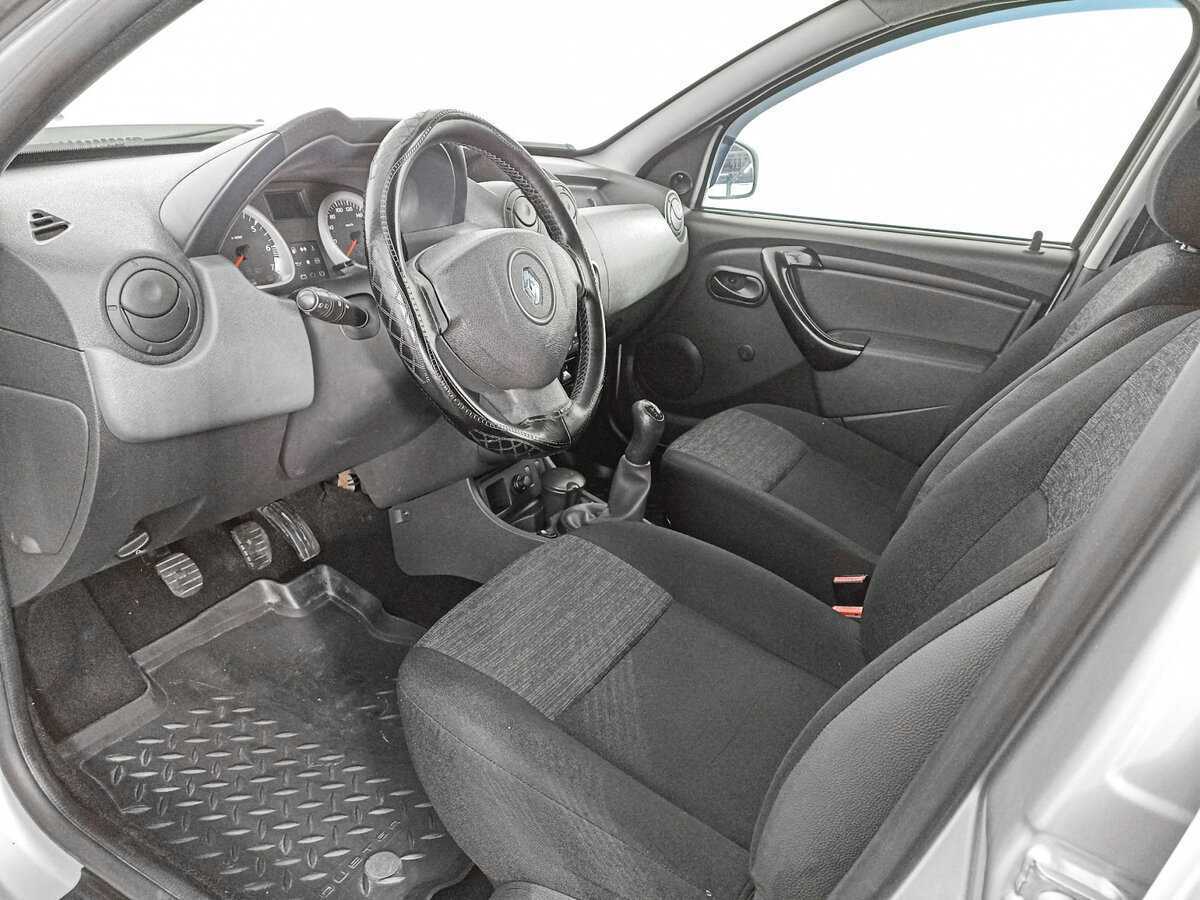 Renault Duster 2012 года с пробегом. Фото: #13
