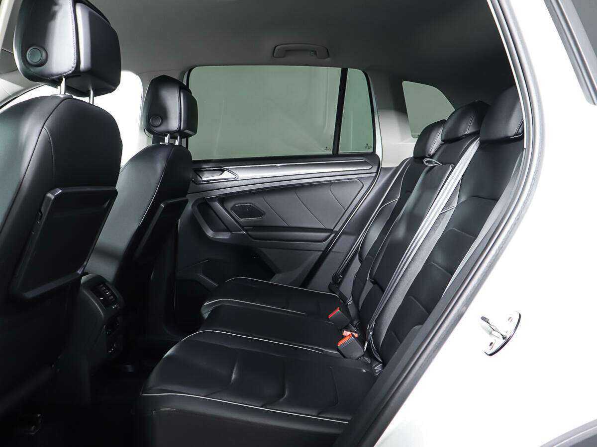 Volkswagen Tiguan 2018 года с пробегом. Фото: #9