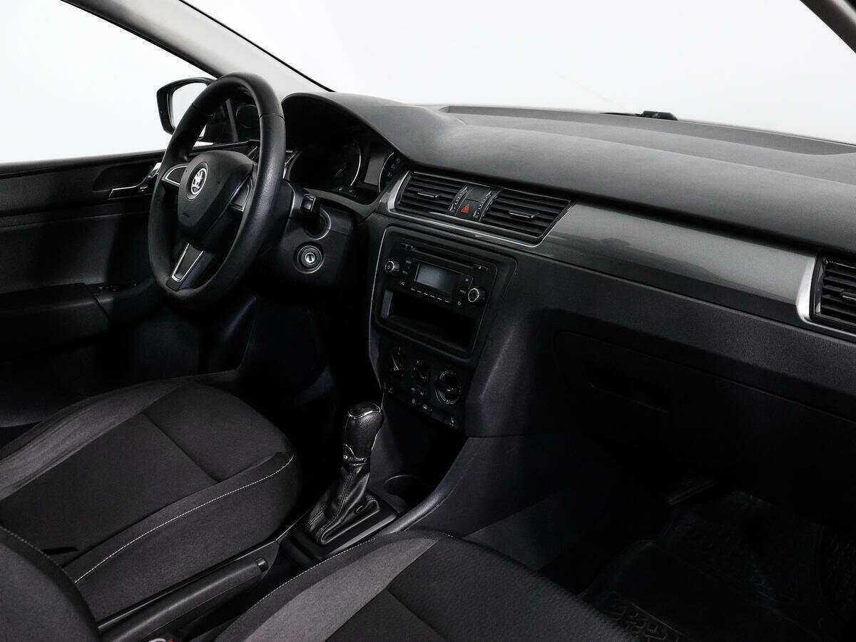 Skoda Rapid 2014 года с пробегом. Фото: #8