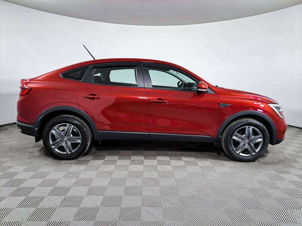 Renault Arkana 2021 года с пробегом. Фото: #3