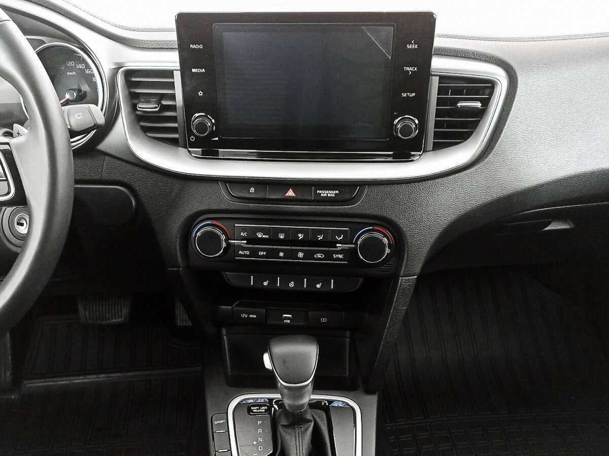 Kia Ceed 2022 года с пробегом. Фото: #12