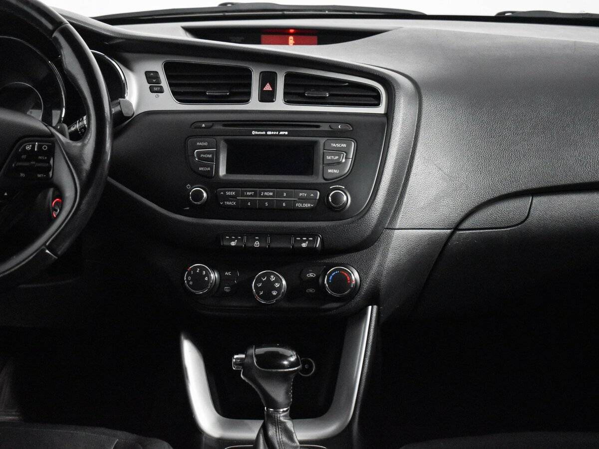 Kia Ceed 2014 года с пробегом. Фото: #11