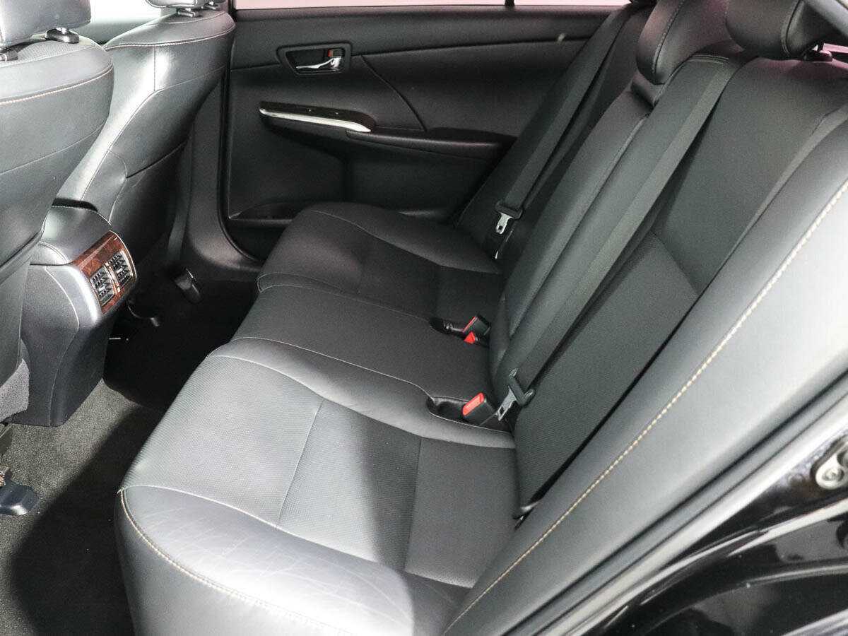 Toyota Camry 2017 года с пробегом. Фото: #10