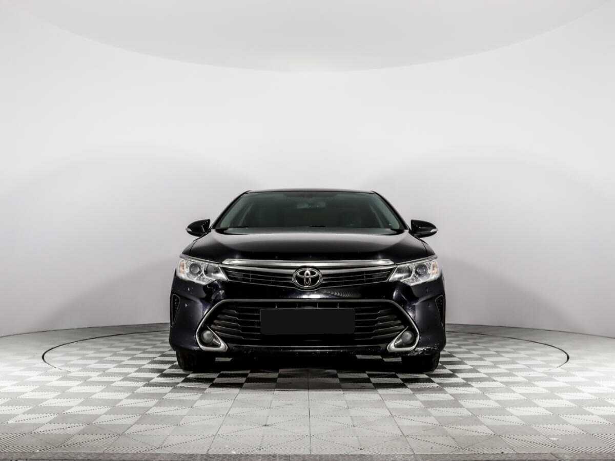 Toyota Camry 2015 года с пробегом. Фото: #1