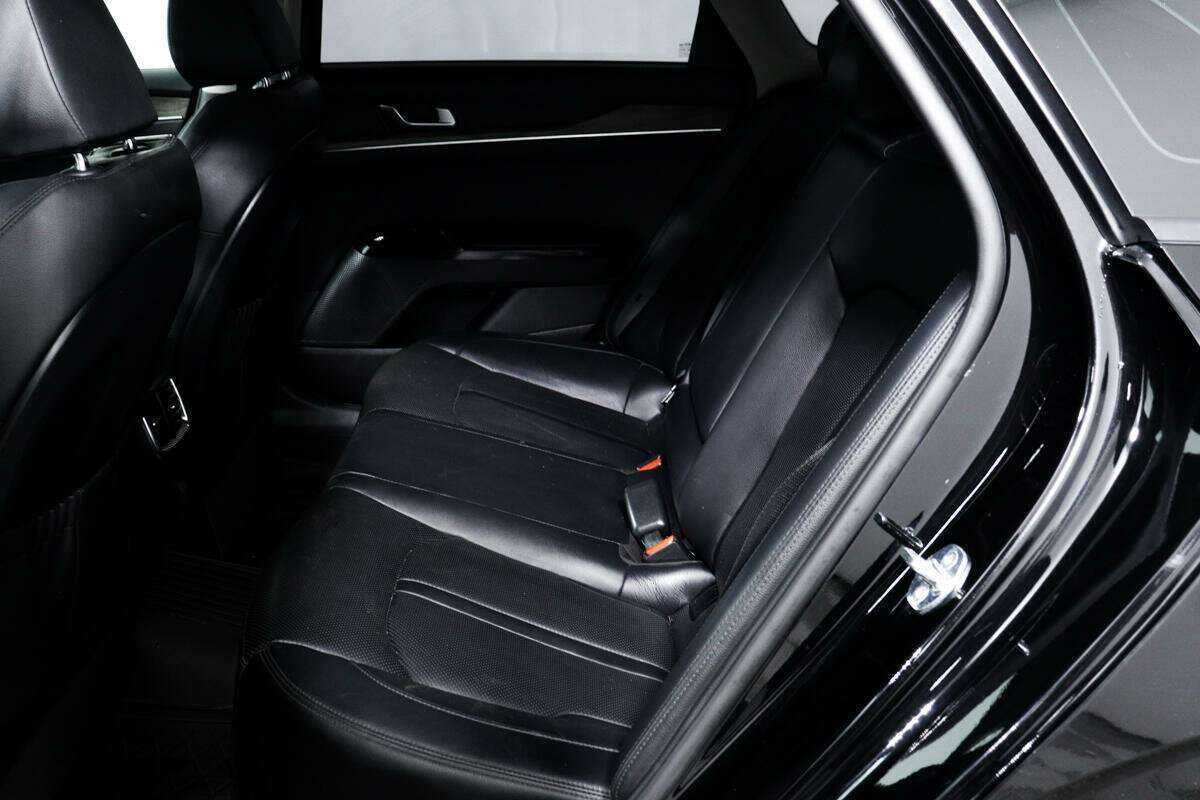 Kia K5 2020 года с пробегом. Фото: #11