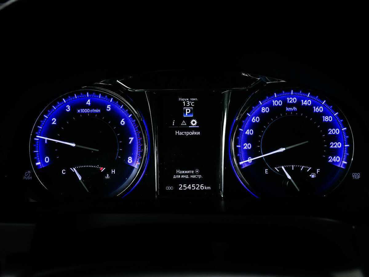 Toyota Camry 2016 года с пробегом. Фото: #9