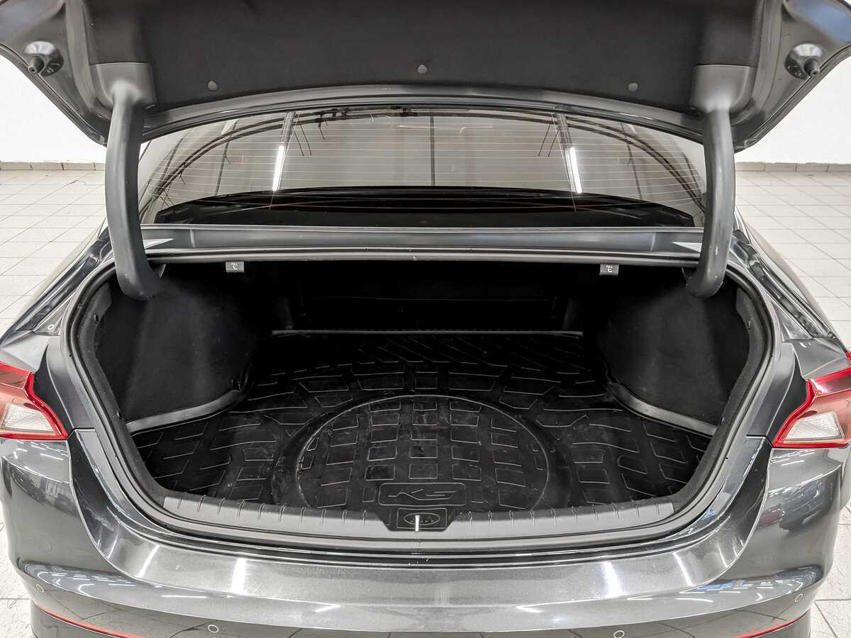 Kia K5 2021 года с пробегом. Фото: #9