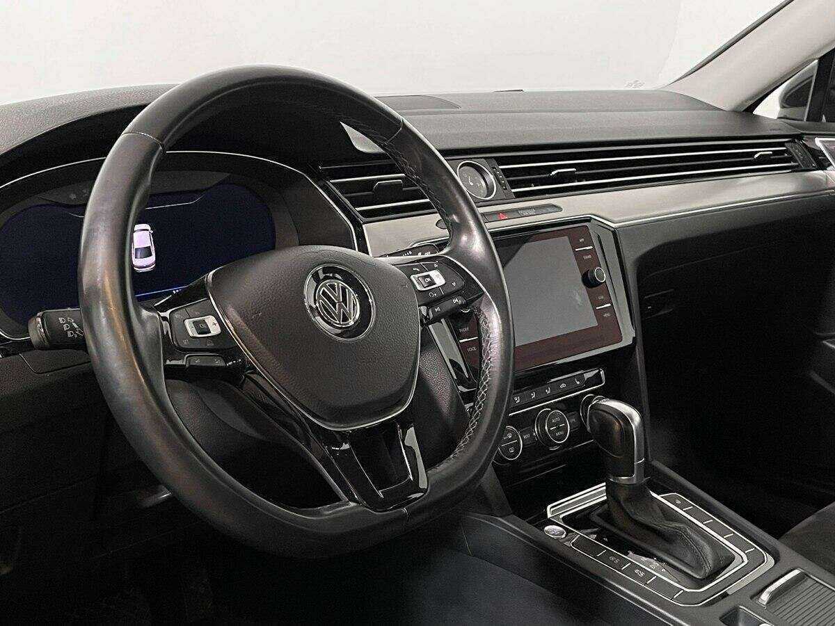 Volkswagen Passat 2017 года с пробегом. Фото: #13