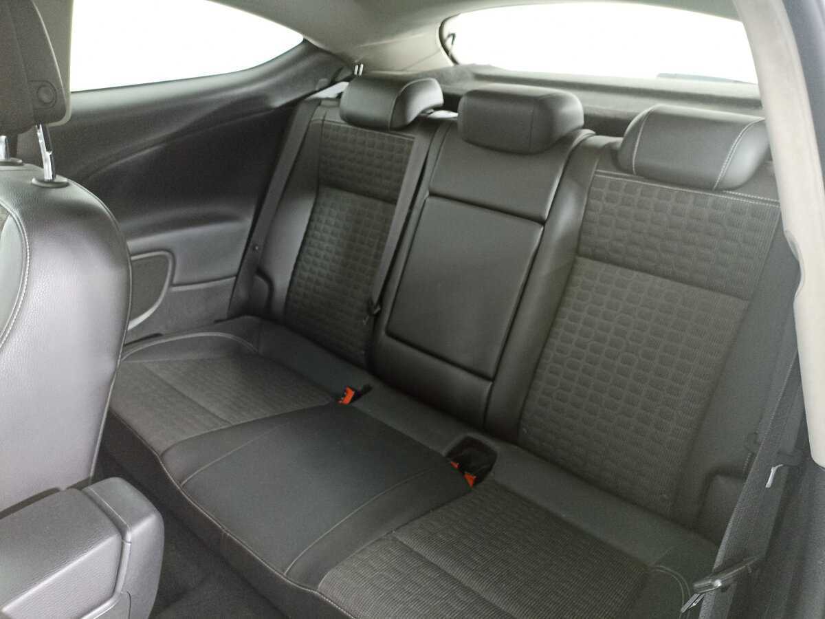 Opel Astra 2013 года с пробегом. Фото: #10