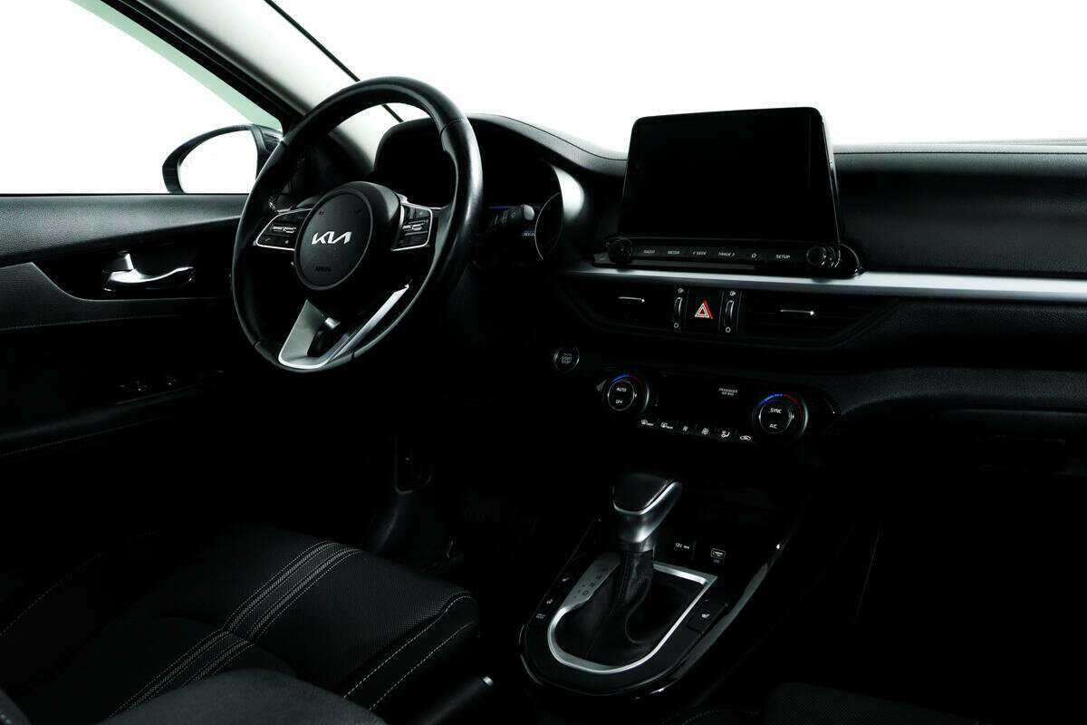 Kia Cerato 2021 года с пробегом. Фото: #8