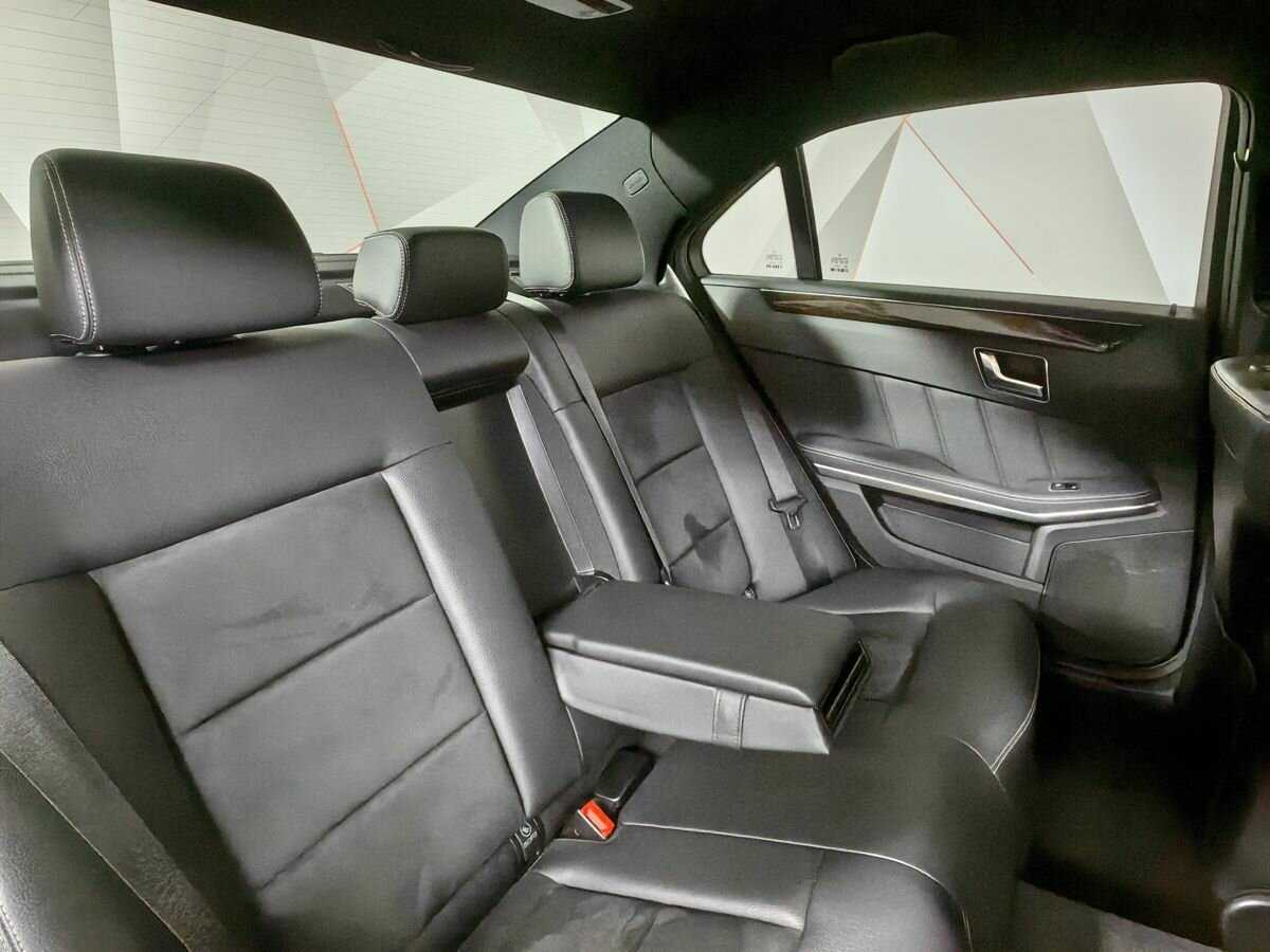 Mercedes-Benz E-Класс 2012 года с пробегом. Фото: #12