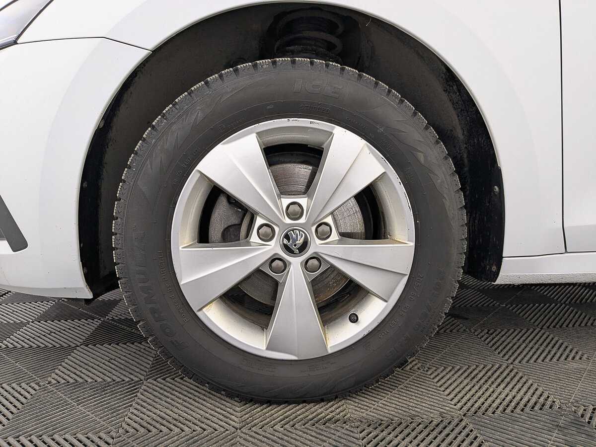 Skoda Octavia 2021 года с пробегом. Фото: #11