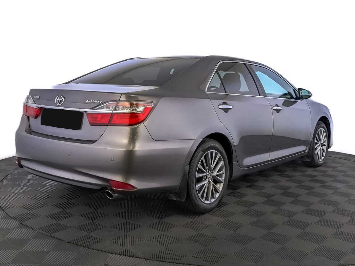 Toyota Camry 2016 года с пробегом. Фото: #4