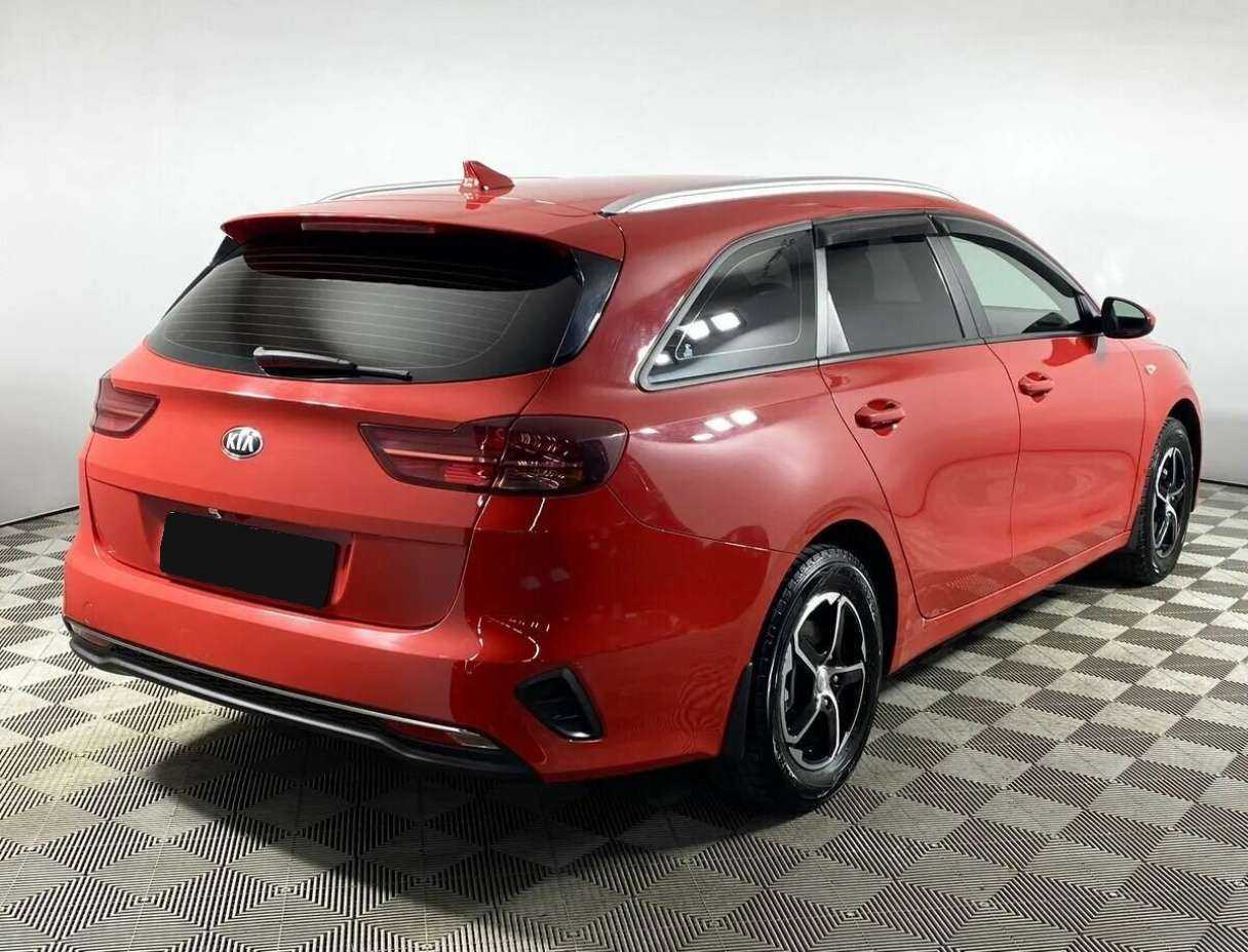 Kia Ceed 2020 года с пробегом. Фото: #4