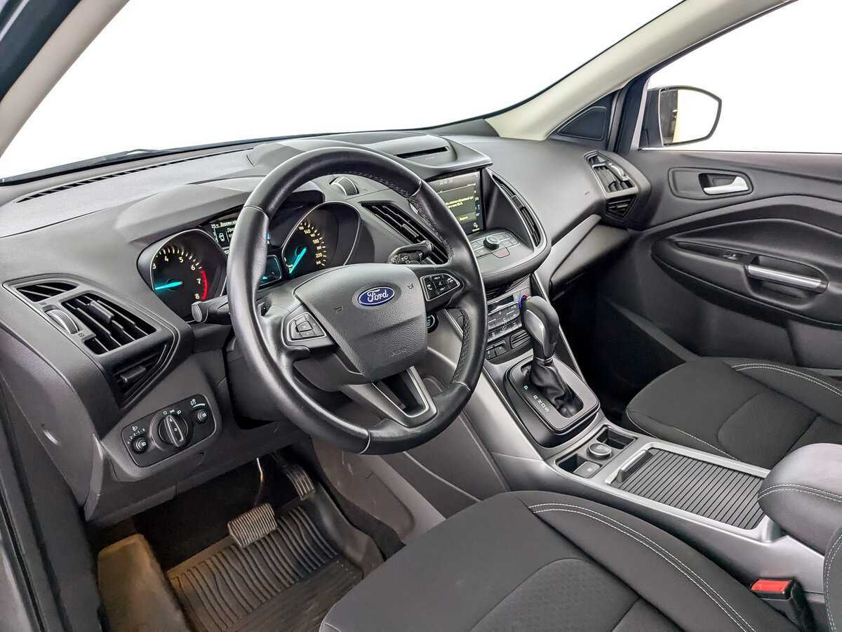 Ford Kuga 2018 года с пробегом. Фото: #13