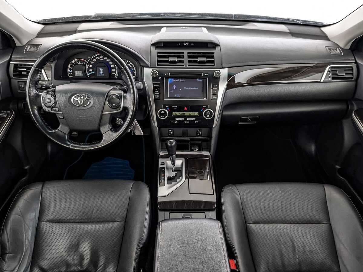 Toyota Camry 2014 года с пробегом. Фото: #9