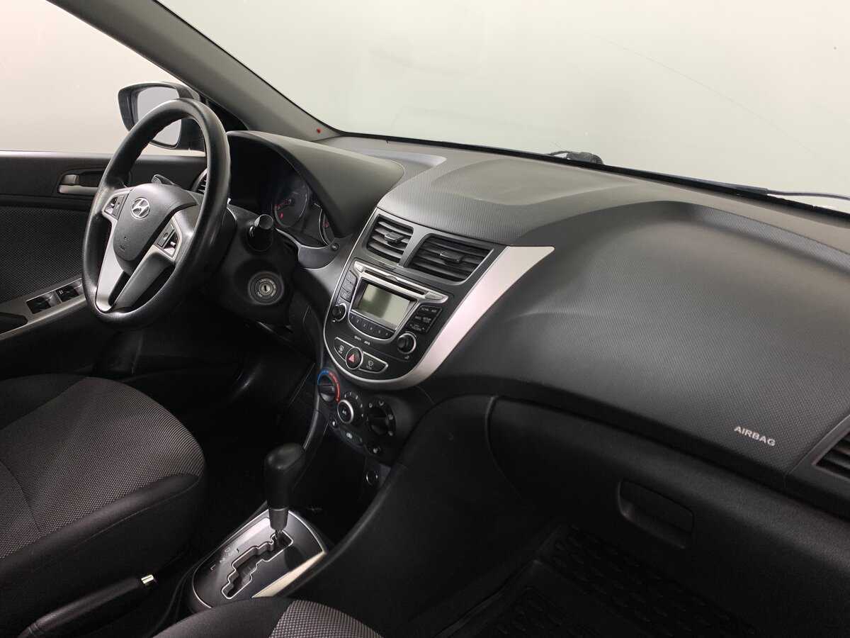 Hyundai Solaris 2012 года с пробегом. Фото: #10