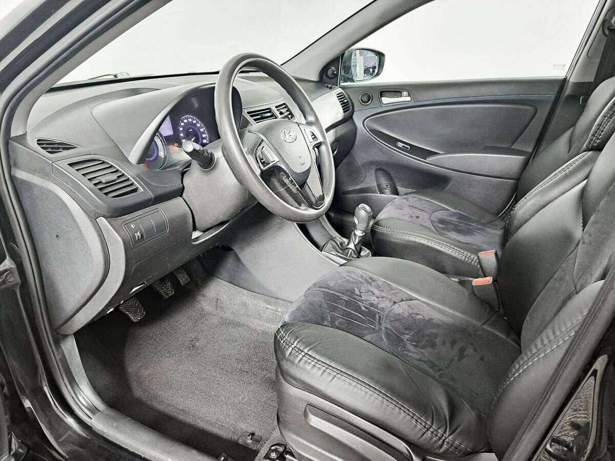 Hyundai Solaris 2012 года с пробегом. Фото: #11