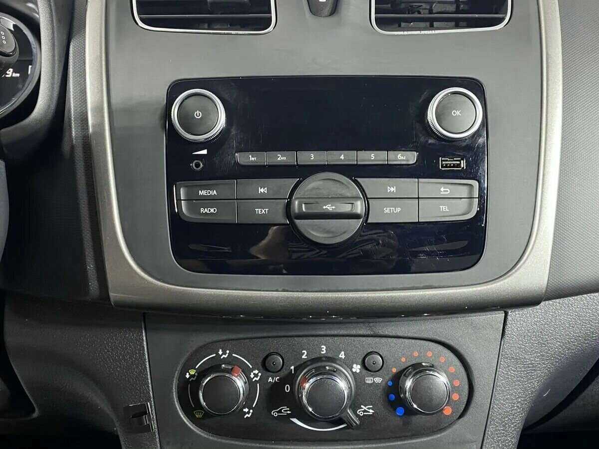 Renault Sandero 2020 года с пробегом. Фото: #10