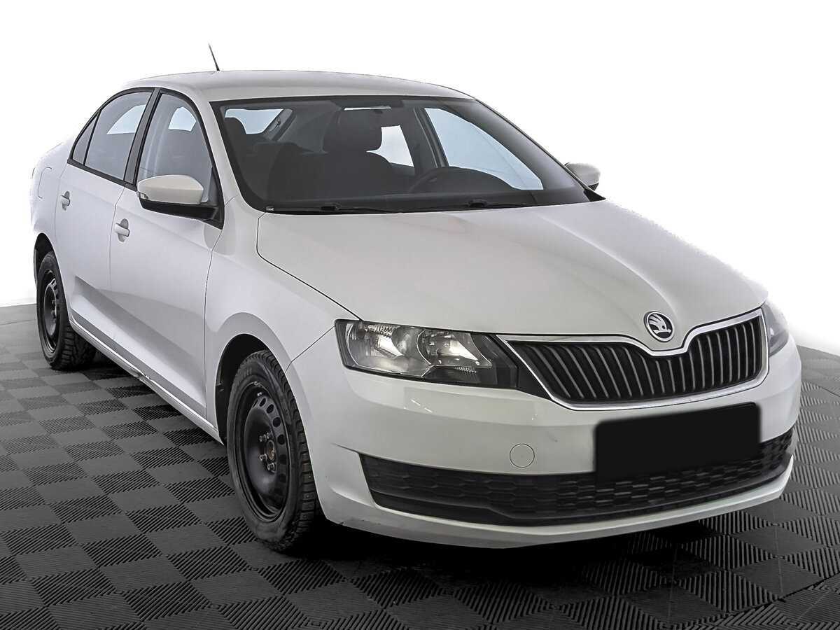 Skoda Rapid 2017 года с пробегом. Фото: #2