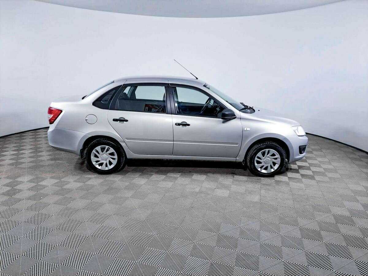 Lada (ВАЗ) Granta 2017 года с пробегом. Фото: #3