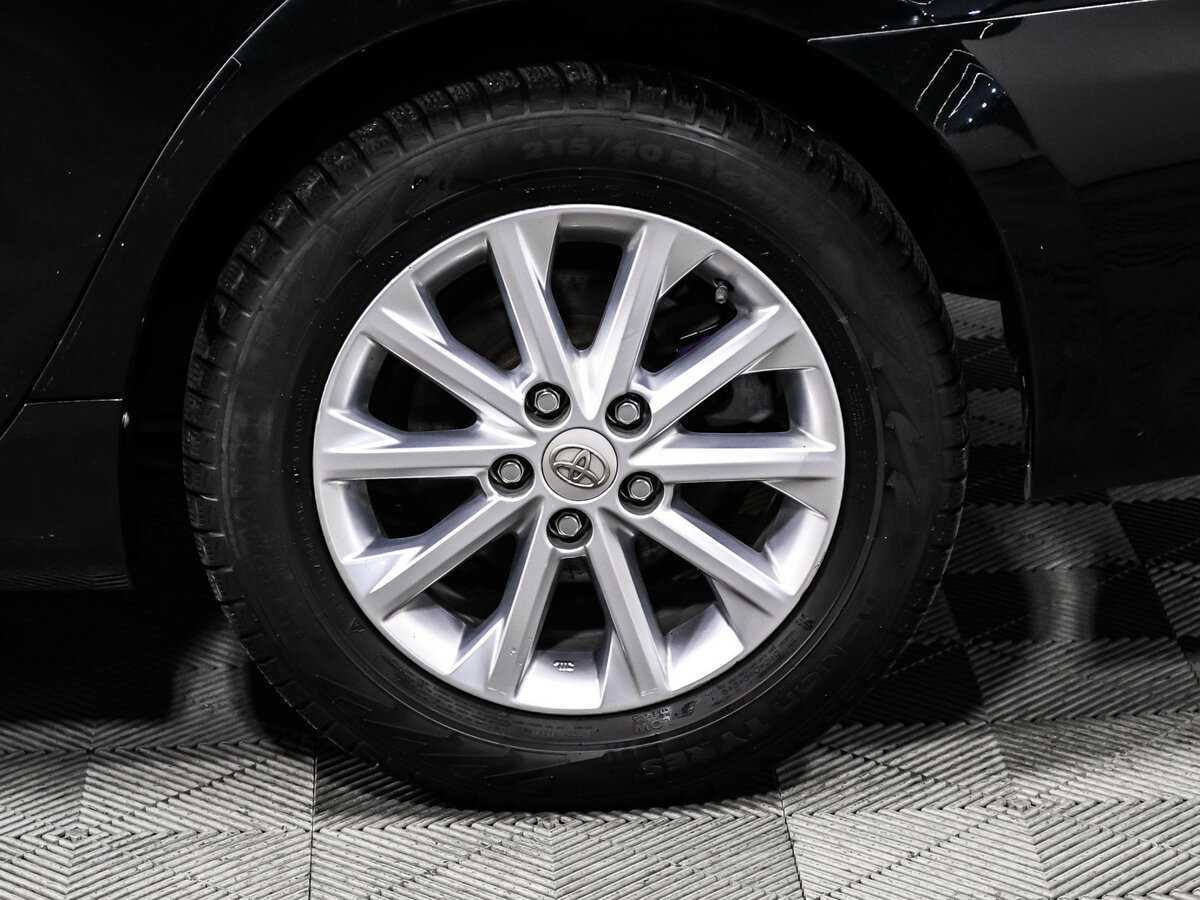 Toyota Camry 2016 года с пробегом. Фото: #13