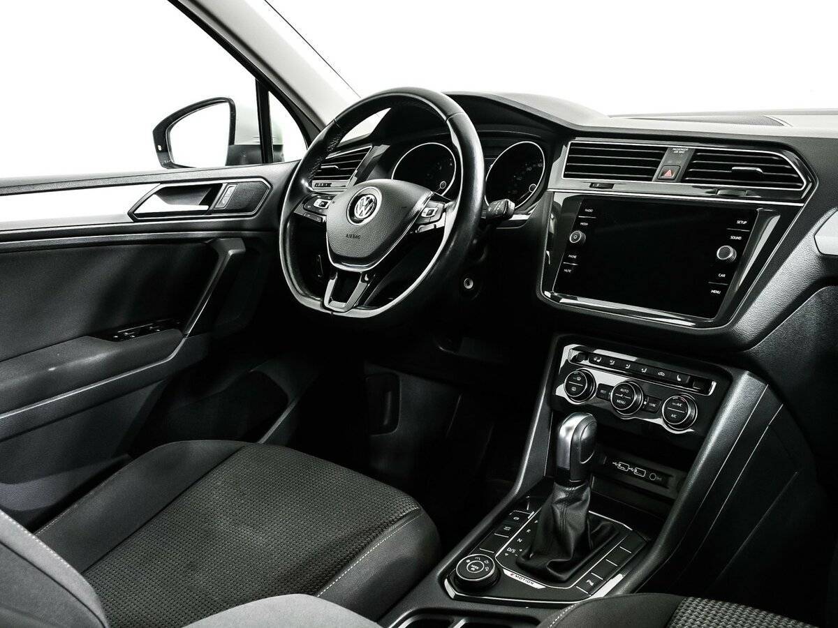 Volkswagen Tiguan 2019 года с пробегом. Фото: #8