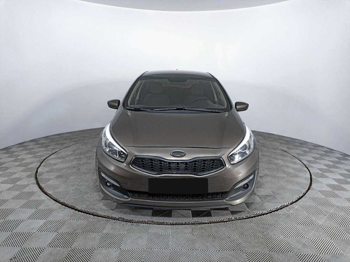 Kia Ceed 2018 года с пробегом. Фото: #1
