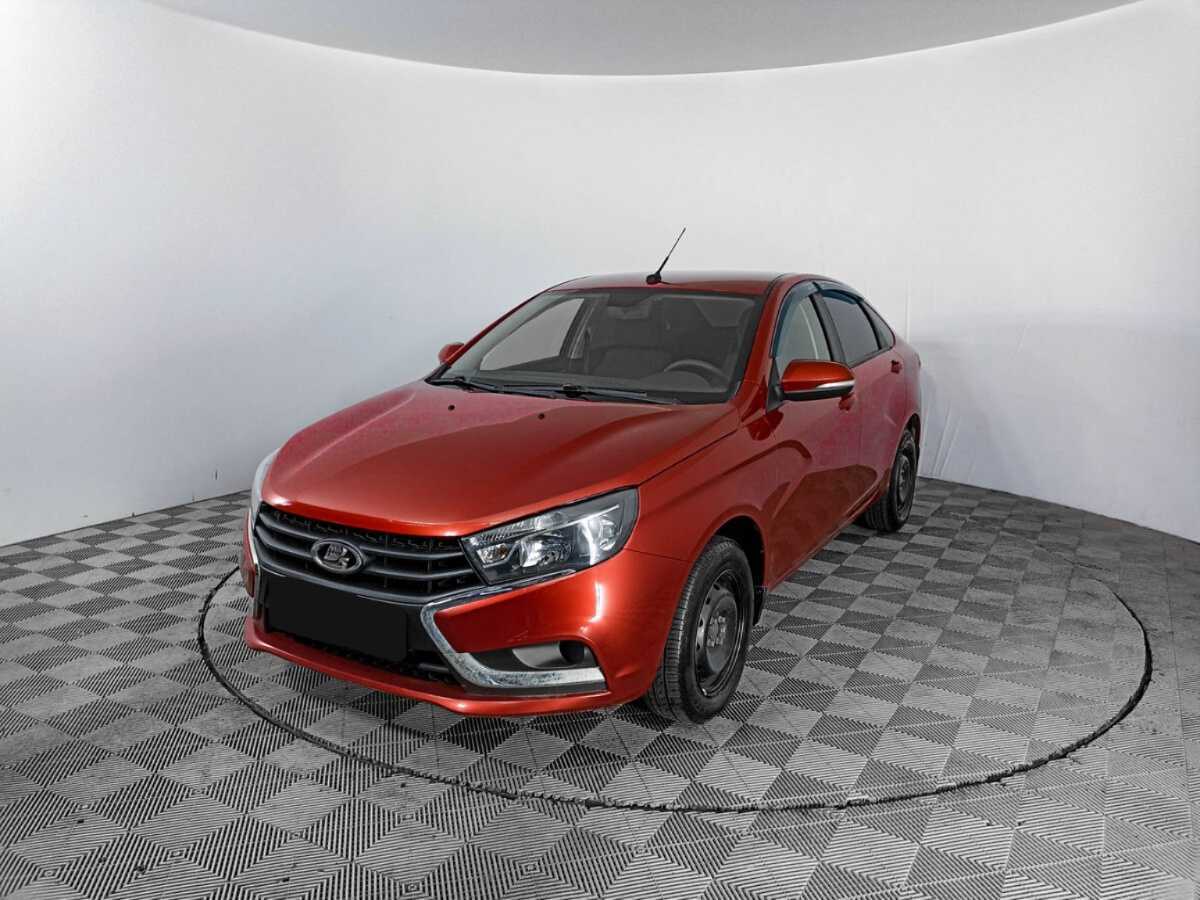 Lada (ВАЗ) Vesta 2017 года с пробегом. Посмотреть фото