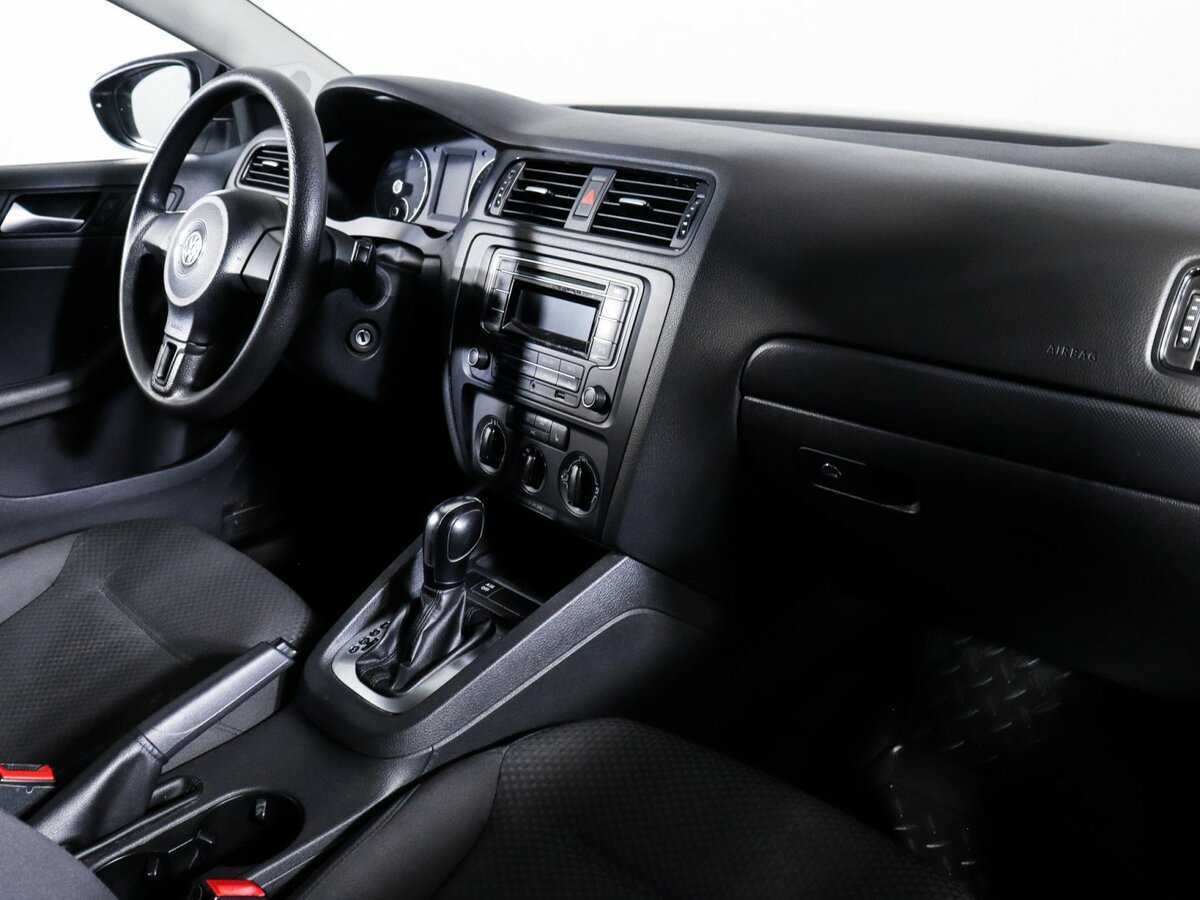 Volkswagen Jetta 2013 года с пробегом. Фото: #5