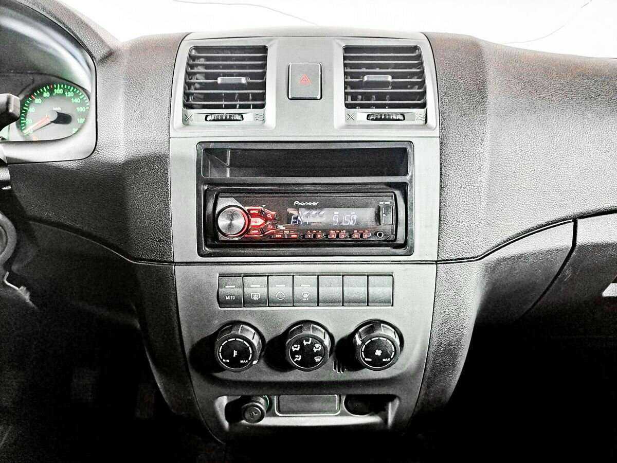 УАЗ Patriot 2016 года с пробегом. Фото: #12