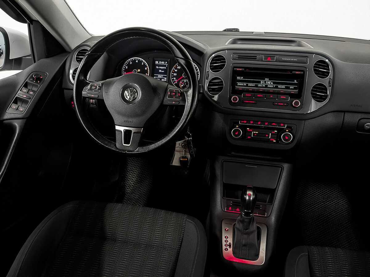 Volkswagen Tiguan 2013 года с пробегом. Фото: #24