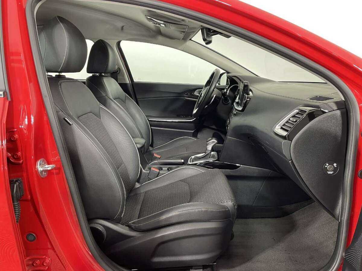 Kia Ceed 2020 года с пробегом. Фото: #13