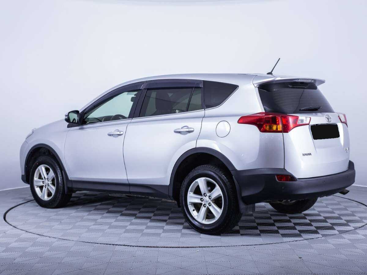 Toyota RAV4 2013 года с пробегом. Фото: #6