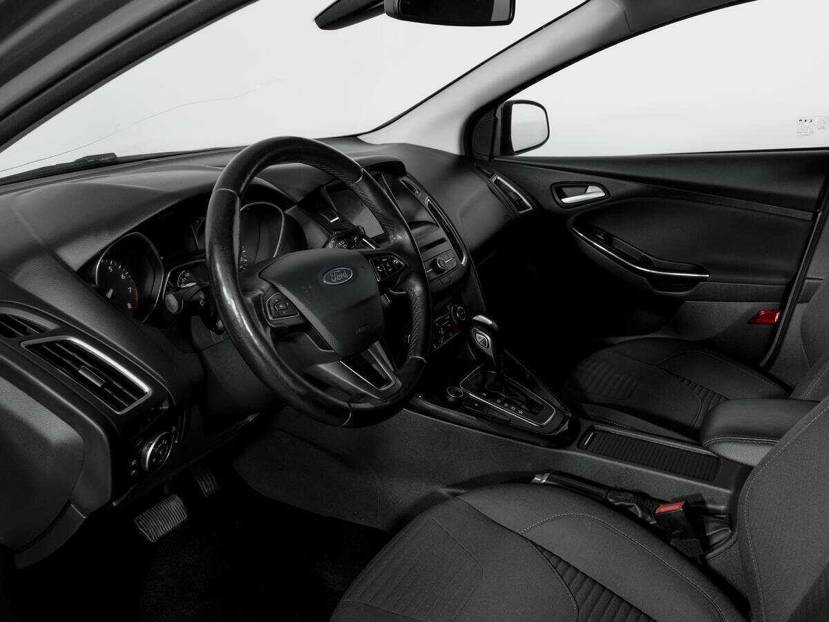 Ford Focus 2017 года с пробегом. Фото: #15