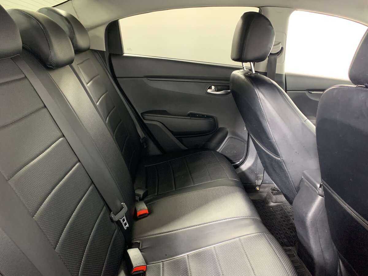 Kia Rio 2018 года с пробегом. Фото: #14