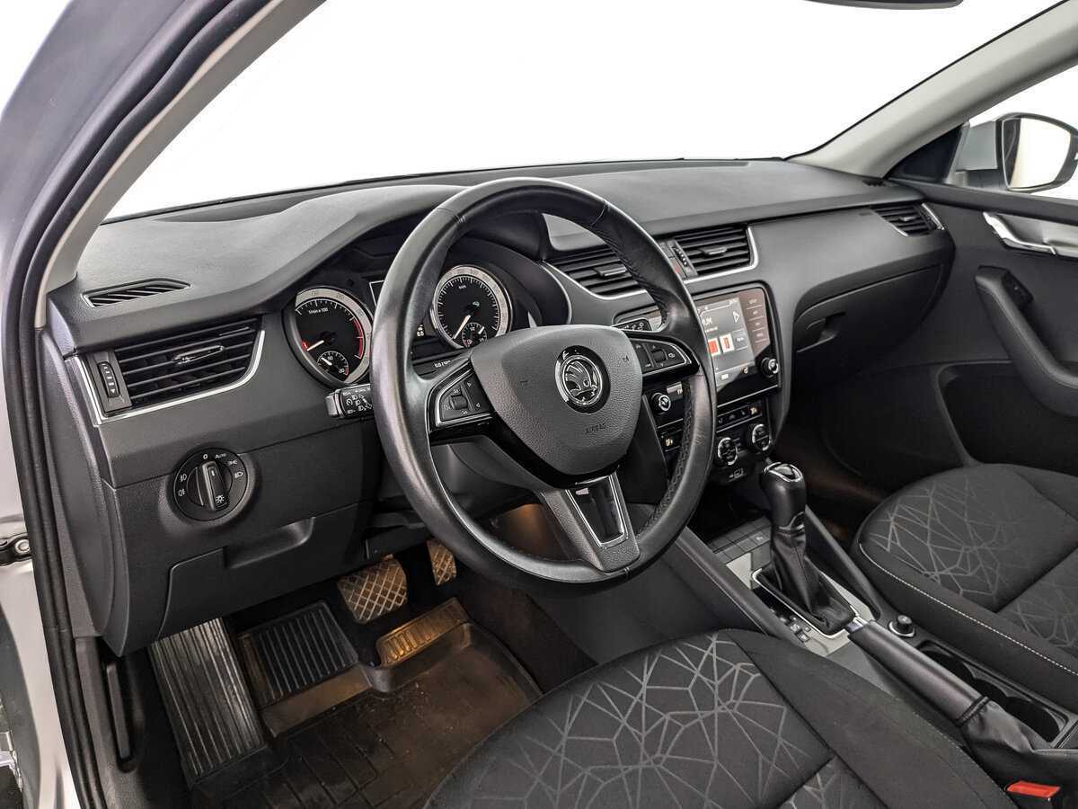 Skoda Octavia 2020 года с пробегом. Фото: #10
