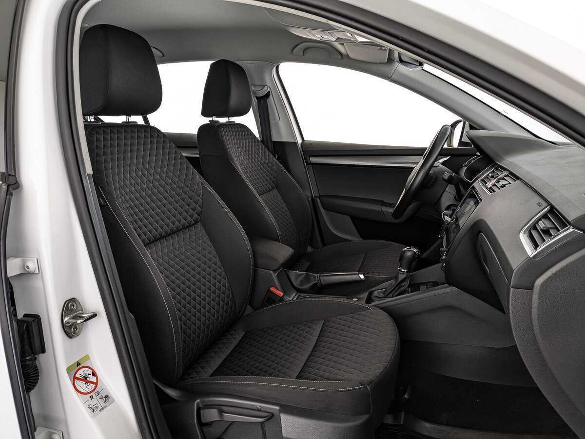 Skoda Octavia 2017 года с пробегом. Фото: #16