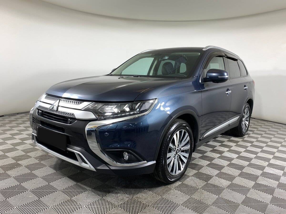 Mitsubishi Outlander 2020 года с пробегом. Посмотреть фото