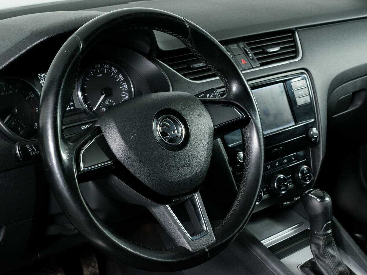 Skoda Octavia 2017 года с пробегом. Фото: #10