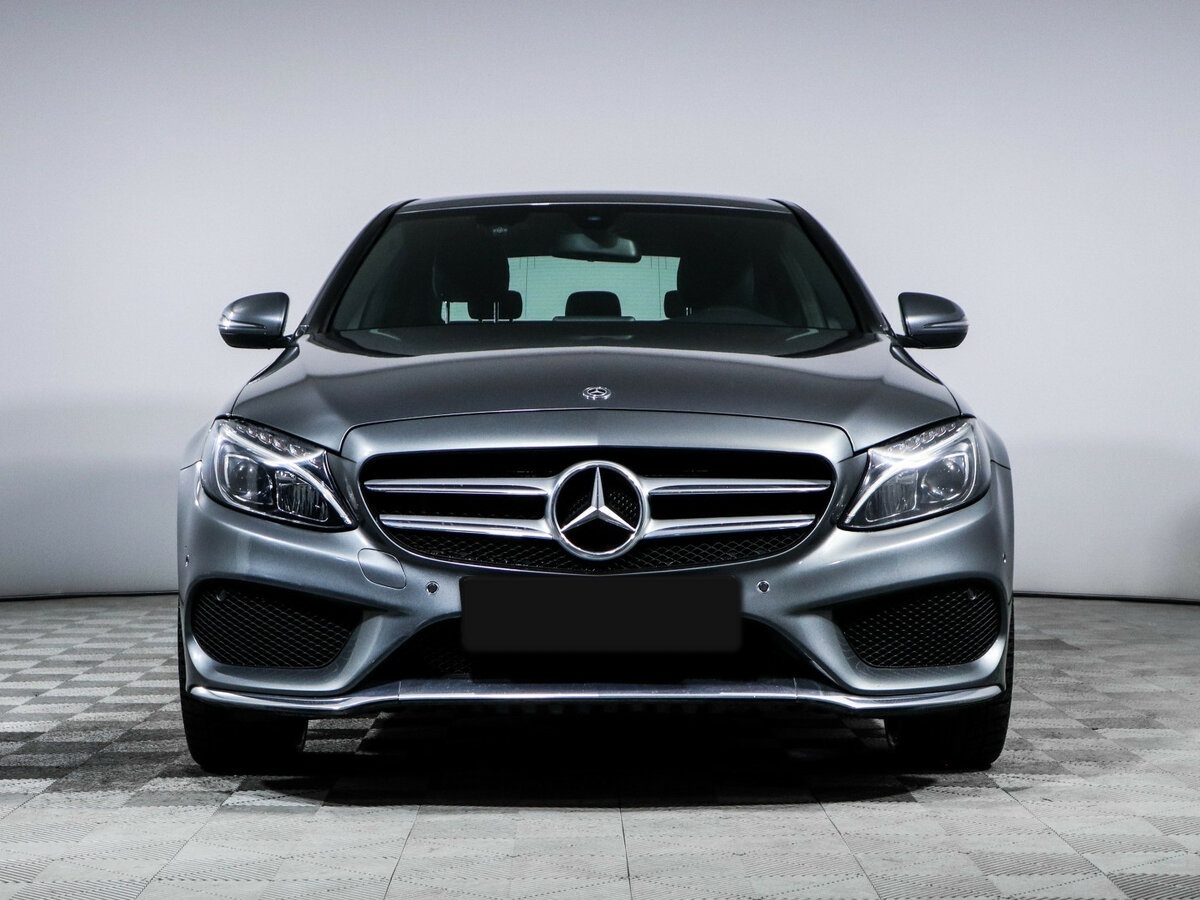 Mercedes-Benz C-Класс 2017 года с пробегом. Фото: #1
