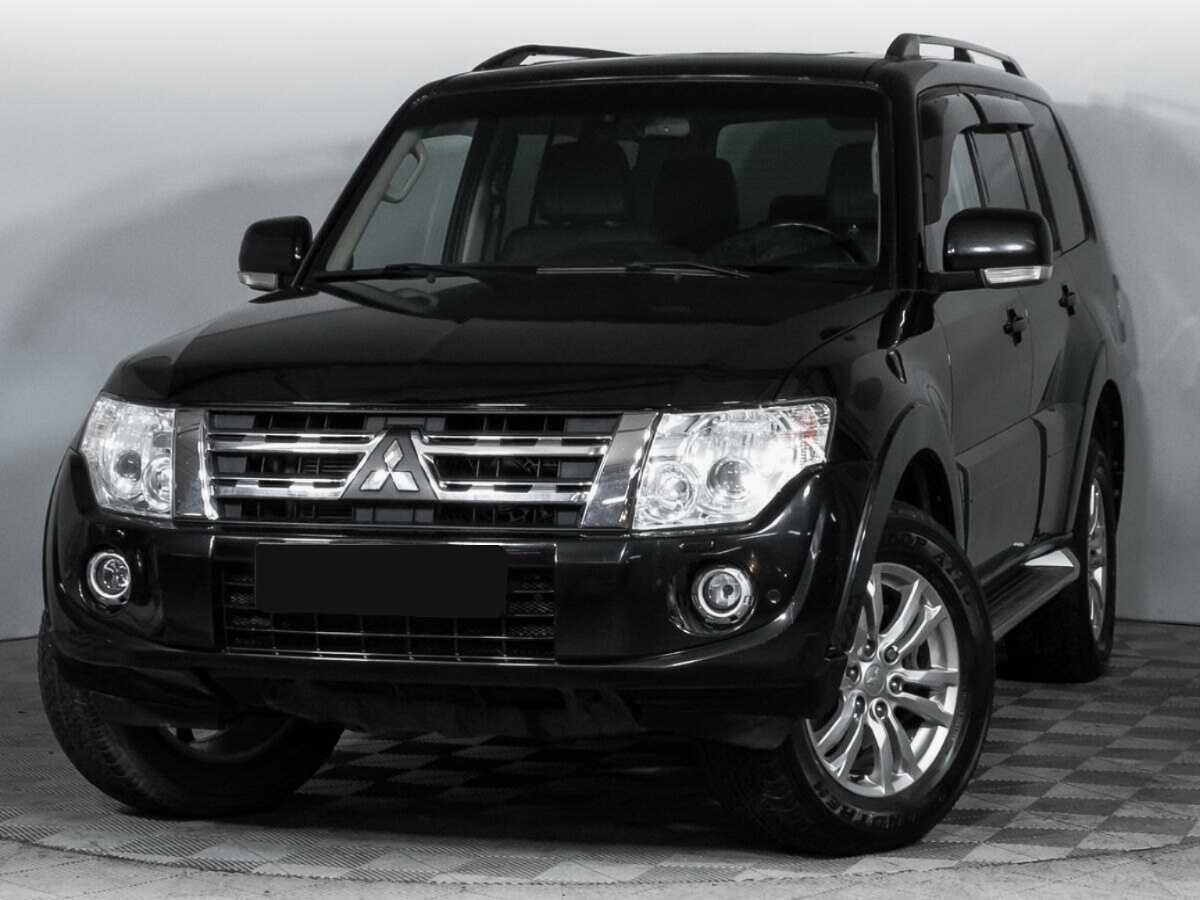 Mitsubishi Pajero 2014 года с пробегом. Посмотреть фото