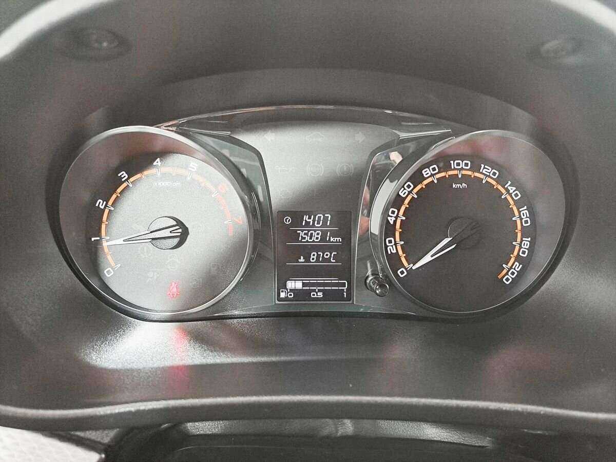 Lada (ВАЗ) Granta 2019 года с пробегом. Фото: #10