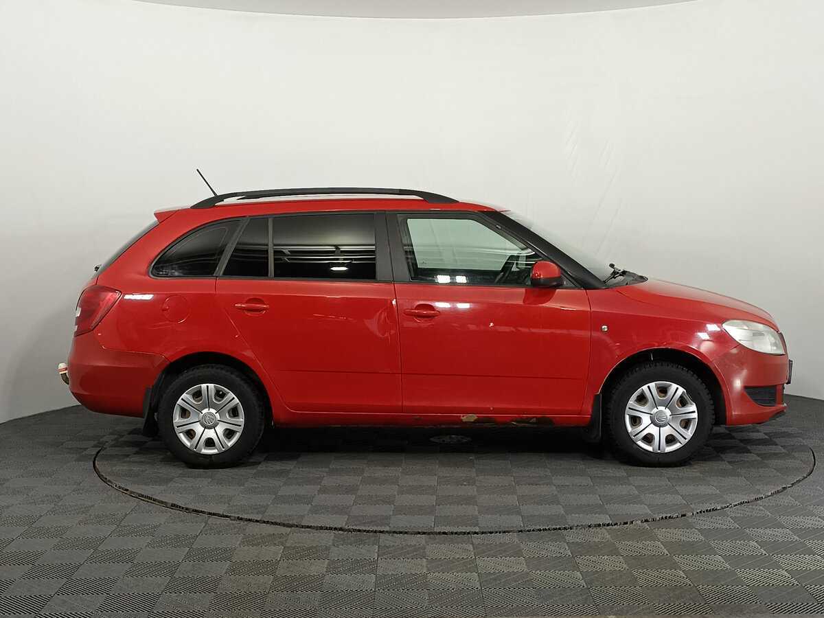 Skoda Fabia 2014 года с пробегом. Фото: #3