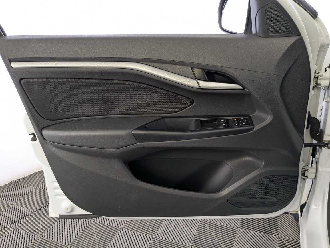 Lada (ВАЗ) Vesta 2016 года с пробегом. Фото: #15