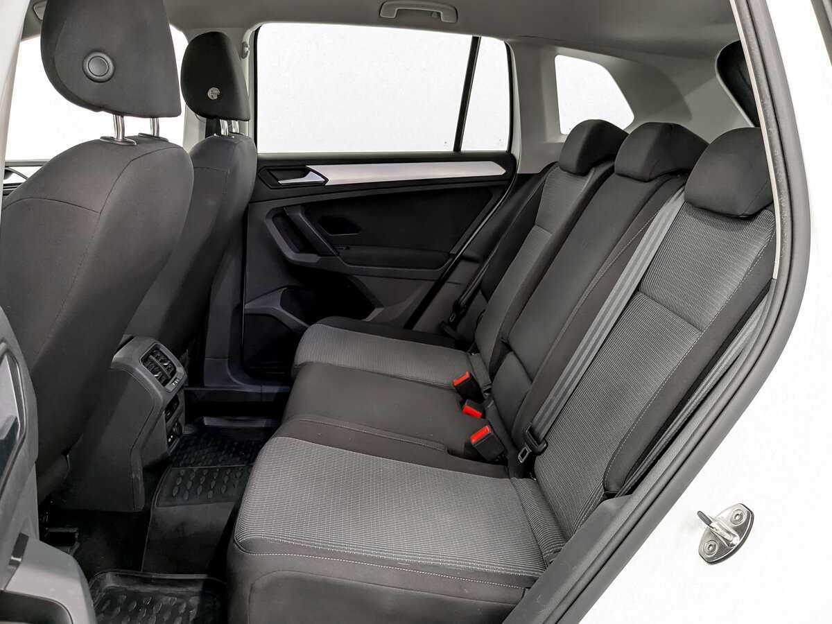 Volkswagen Tiguan 2021 года с пробегом. Фото: #11